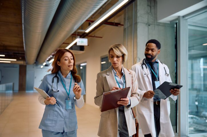 Healthcare Administrators in clinic.